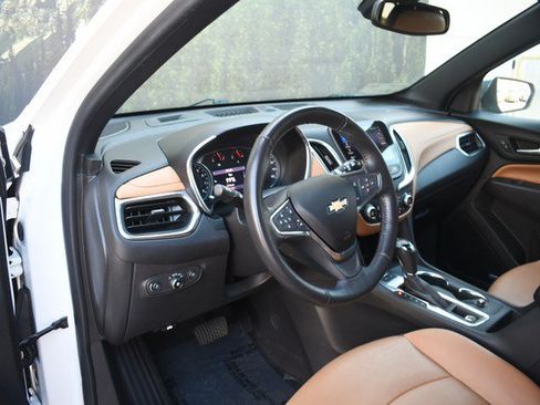 Used 2019 Chevrolet Equinox Premier AWD/4WD image 14