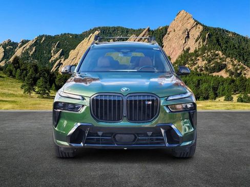 Certified 2025 BMW X7 M60i AWD/4WD image 2