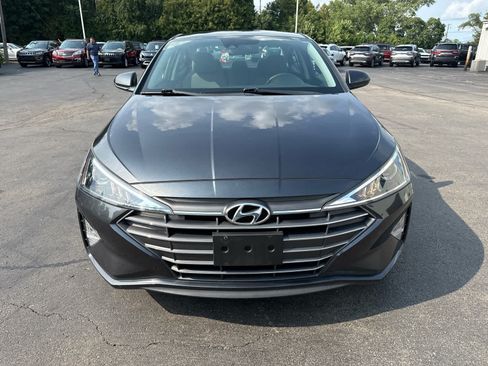 Used 2020 Hyundai Elantra SE FWD image 8
