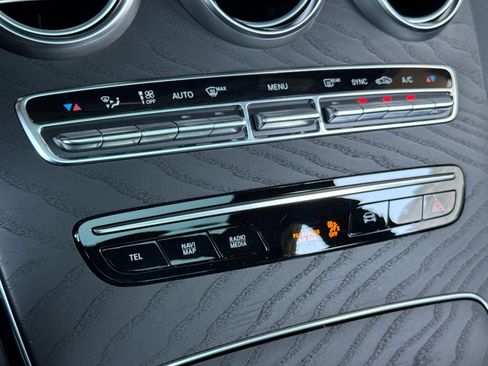 Certified 2022 Mercedes-Benz GLC 300 image 23