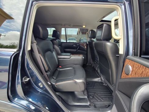 Used 2019 Nissan Armada Platinum w/ Captain's Chairs Package RWD image 41