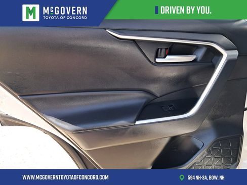 Used 2023 Toyota RAV4 XLE w/ Convenience Package AWD/4WD image 11