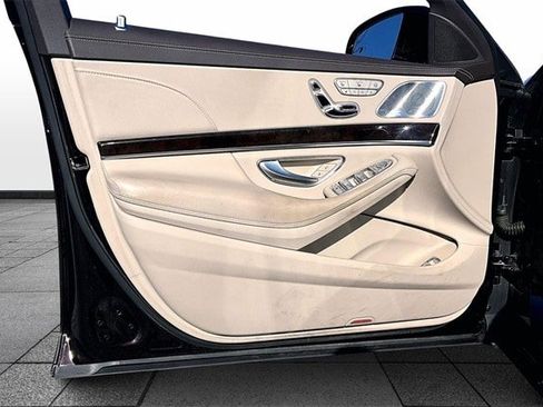 Certified 2020 Mercedes-Benz S 560 4MATIC Sedan image 23