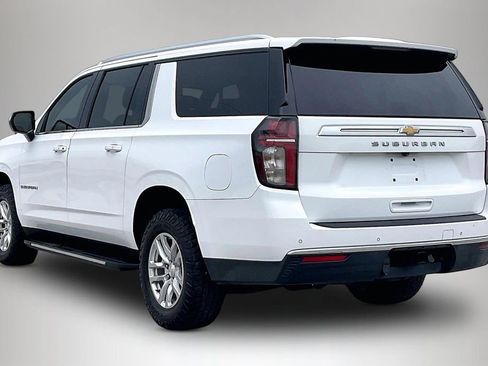 Used 2021 Chevrolet Suburban LS AWD/4WD image 4