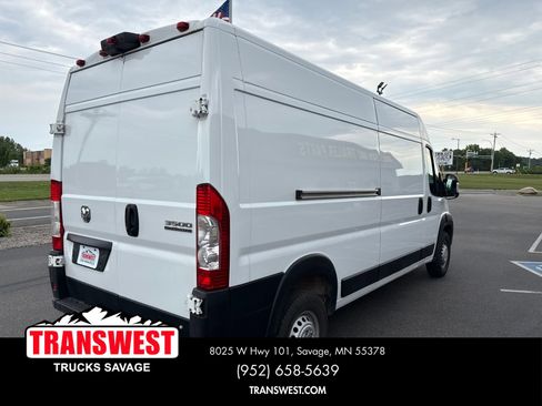 Used 2025 RAM ProMaster 3500 w/ Convenience Group FWD image 3
