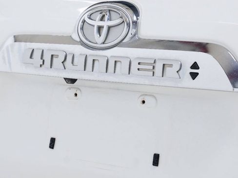 Used 2018 Toyota 4Runner Limited image 20