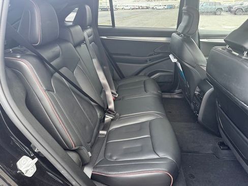 Used 2024 Jeep Wagoneer Launch Edition image 17