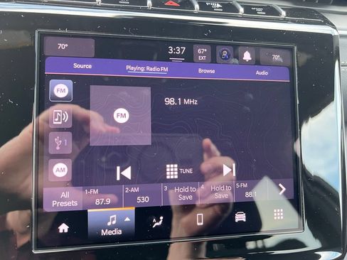 New 2026 Jeep Grand Cherokee Laredo AWD/4WD image 30