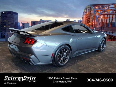 Used 2024 Ford Mustang Dark Horse RWD image 3