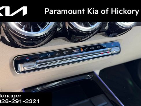 Used 2022 Mercedes-Benz GLB 250 4MATIC image 10