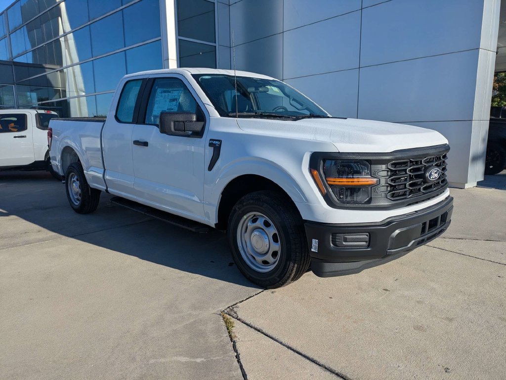 New 2026 Ford F150 XL RWD image 2