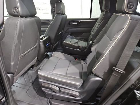 New 2025 Chevrolet Tahoe Premier image 11