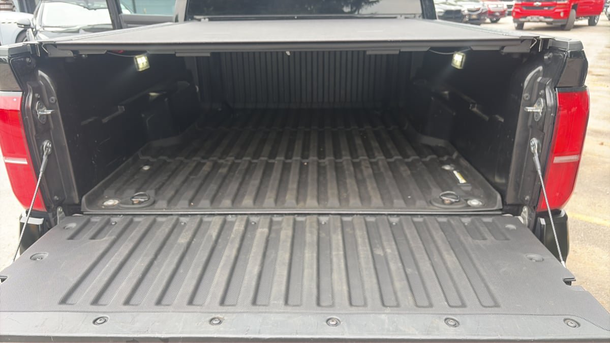 Used 2024 Toyota Tacoma TRD Off-Road AWD/4WD image 19