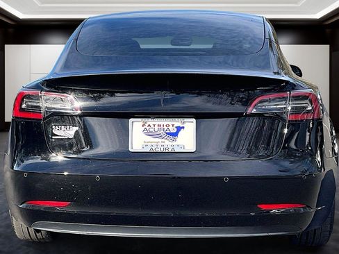 Used 2021 Tesla Model 3 Performance image 4