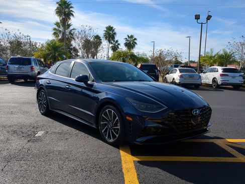 Used 2022 Hyundai Sonata Limited image 2