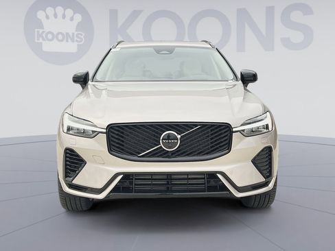 New 2026 Volvo XC60 T8 Ultra w/ Climate Package AWD/4WD image 11