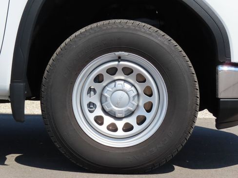 Used 2023 GMC Sierra 1500 Pro w/ Convenience Package AWD/4WD image 9