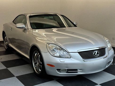 Used 2007 Lexus SC 430 Convertible image 3
