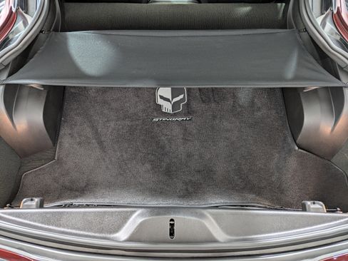 Used 2018 Chevrolet Corvette Stingray Coupe w/ 2LT Preferred Equipment Group image 18