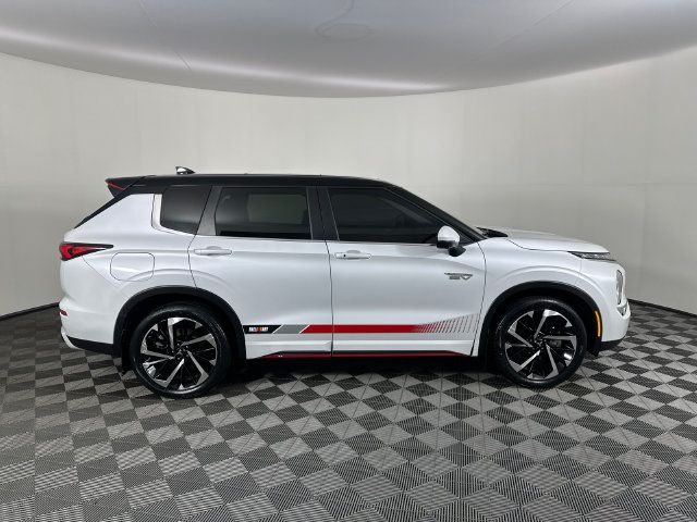 Used 2024 Mitsubishi Outlander Ralliart AWD/4WD image 29