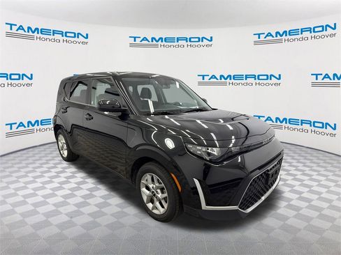 Used 2024 Kia Soul LX w/ Option Group 015 image 7