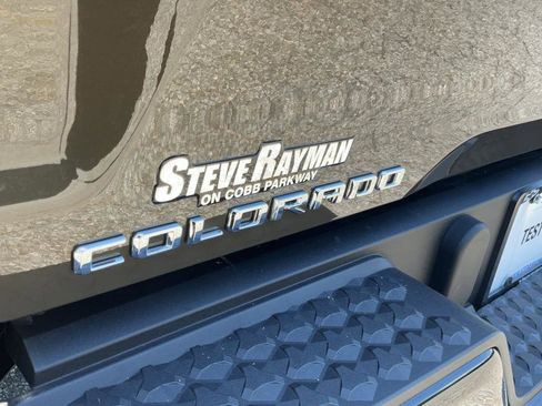 Used 2024 Chevrolet Colorado W/T RWD image 28