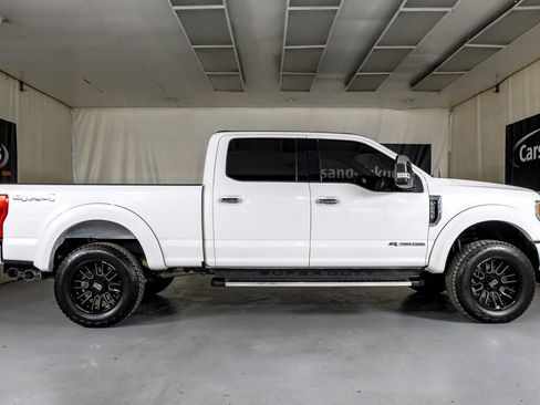 Used 2022 Ford F250 Lariat w/ Lariat Ultimate Package image 6
