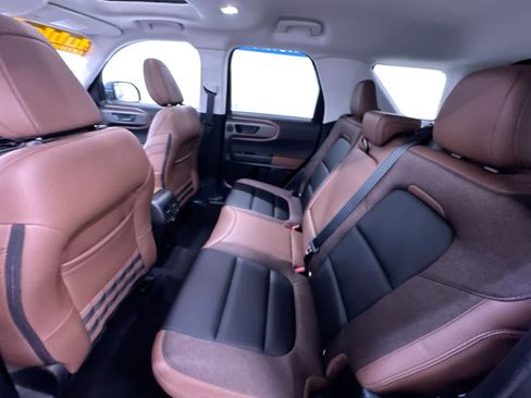 Used 2025 Ford Bronco Sport Outer Banks w/ Outer Banks Tech Package+ image 37