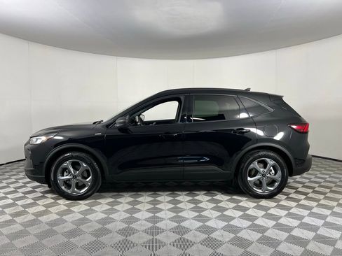 Used 2025 Ford Escape ST-Line image 9