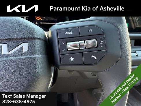 New 2027 Kia Seltos X-Line S w/ X-Line S Premium Package AWD/4WD image 13