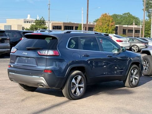 Used 2020 Jeep Cherokee Limited AWD/4WD image 32