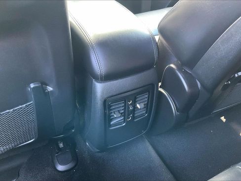 Used 2022 Dodge Durango GT AWD/4WD image 40