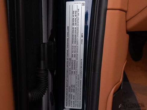 Certified 2021 Bentley Bentayga image 50