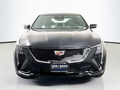 Used 2025 Cadillac CT5 Sport w/ Technology Package image 2
