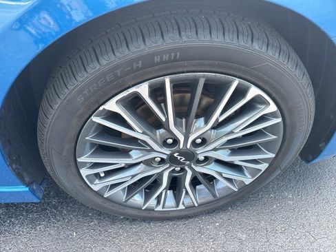 Used 2023 Kia Forte GT-Line FWD image 12