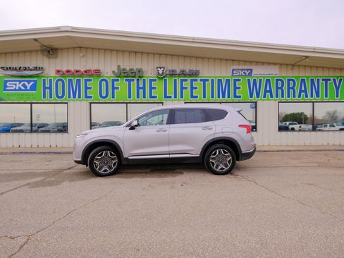 Used 2023 Hyundai Santa Fe SEL Convenience image 2