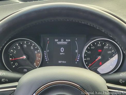 Used 2019 Jeep Compass Altitude image 14