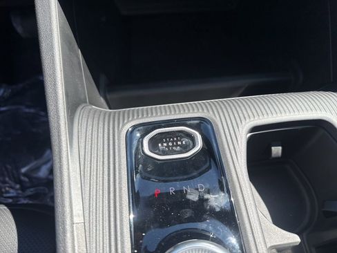 New 2026 Jeep Cherokee Overland image 16