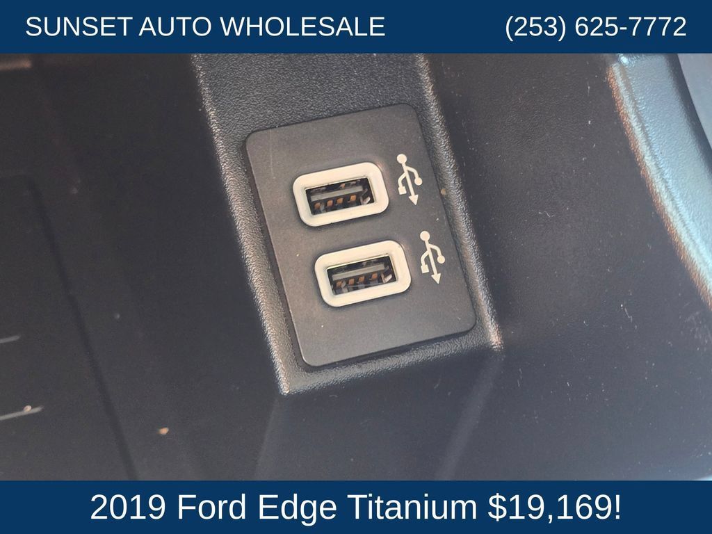 Used 2019 Ford Edge Titanium w/ Cold Weather Package AWD/4WD image 39
