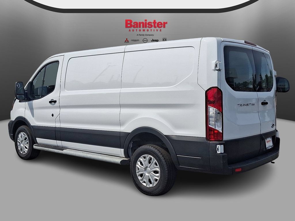 Used 2025 Ford Transit 250 Low Roof w/ Exterior Upgrade Package RWD image 6