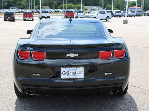 Used 2011 Chevrolet Camaro LS RWD image 12