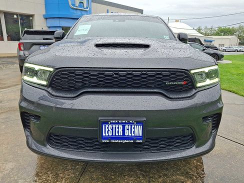 Used 2025 Dodge Durango GT AWD/4WD image 2
