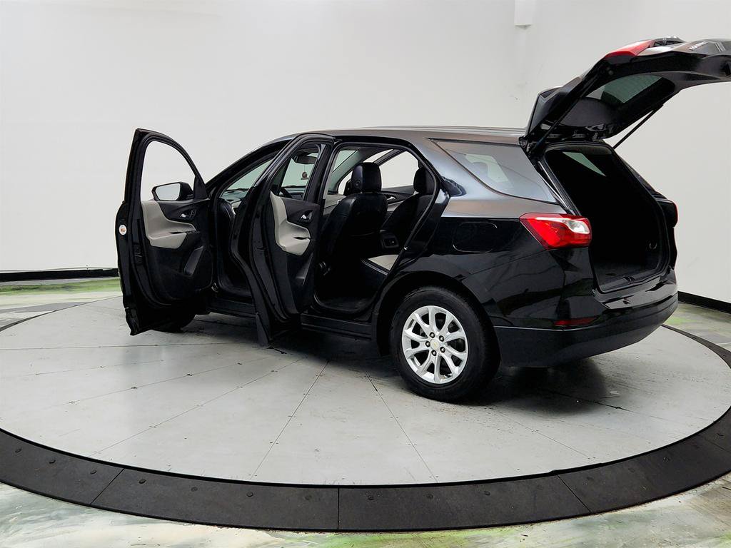 Used 2020 Chevrolet Equinox LS FWD image 12