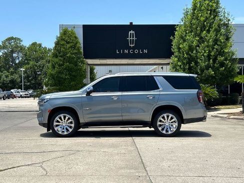 Used 2023 Chevrolet Tahoe Premier w/ Advanced Technology Package AWD/4WD image 2