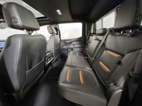 Used 2022 GMC Sierra 1500 AT4 w/ AT4 Premium Package image 26