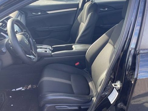Used 2019 Honda Civic Sport image 9
