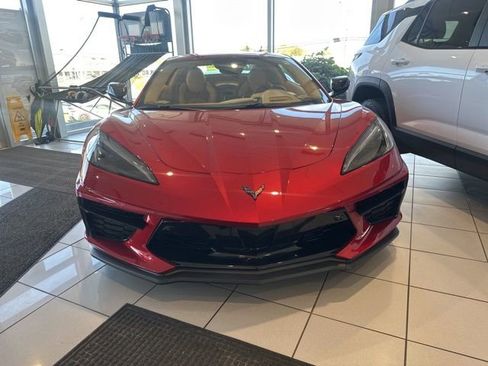 Used 2024 Chevrolet Corvette Stingray Premium Conv w/ 3LT image 3