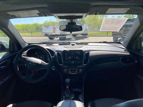 Used 2023 Chevrolet Equinox RS w/ RS Leather Package image 14