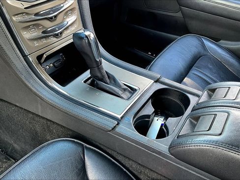 Used 2013 Lincoln MKX AWD image 15