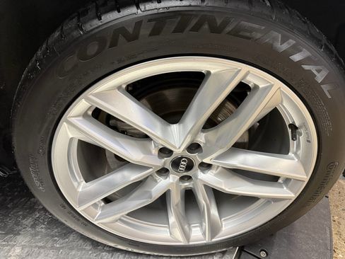 Used 2018 Audi Q7 3.0T Prestige w/ Prestige Package image 30